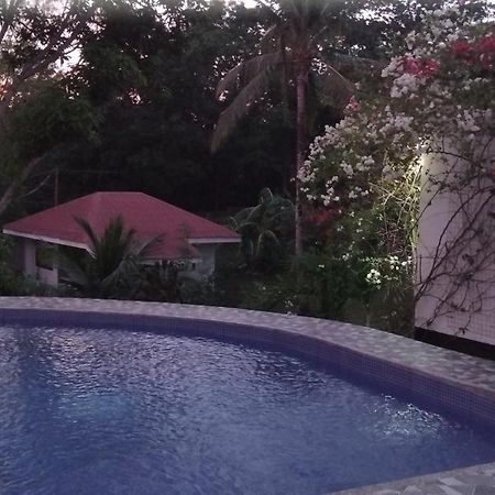 Matteo'S Hus Villa Rental Zamboanguita  Zewnętrze zdjęcie