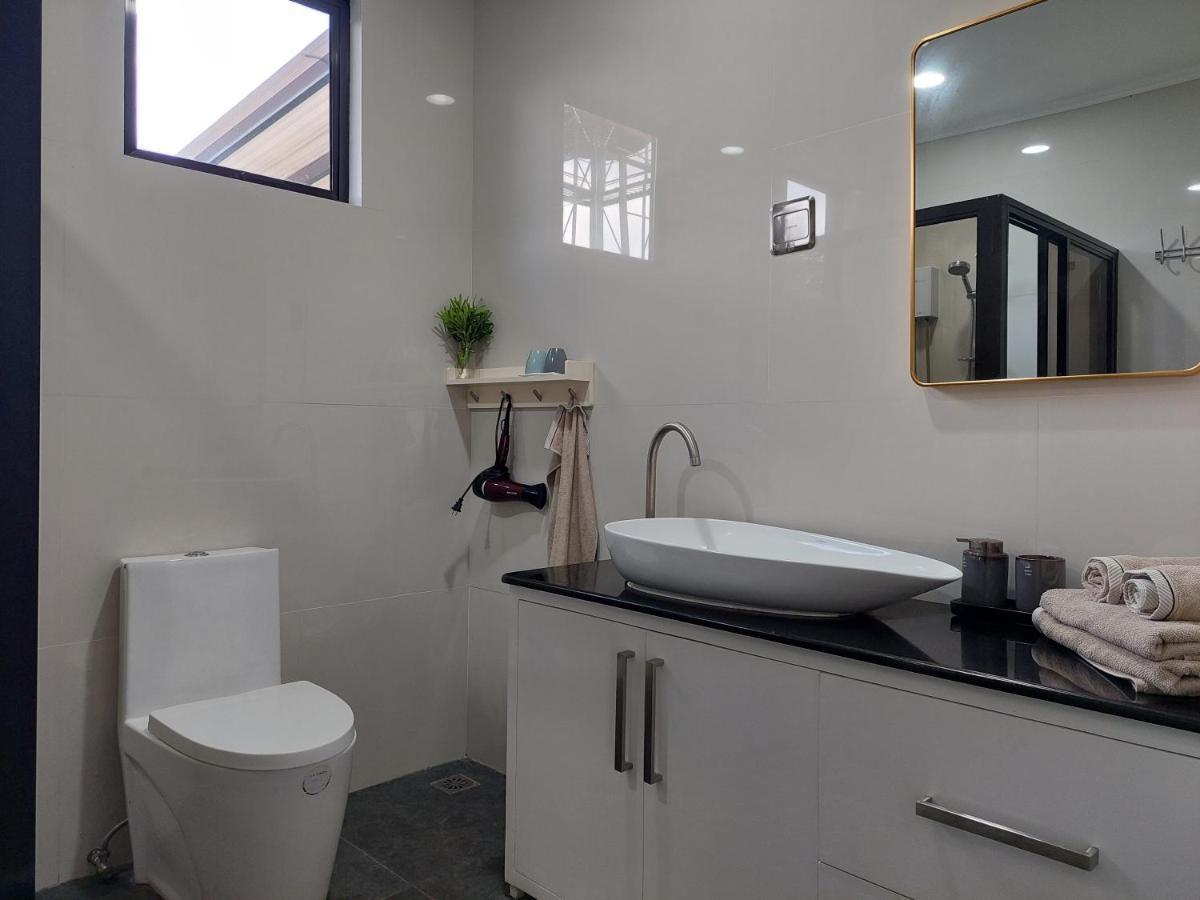 Matteo'S Hus Villa Rental Zamboanguita  Zewnętrze zdjęcie